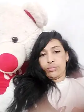 IvyShine7 online show from 22, 10, 2025