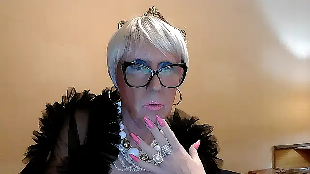 Snapshot of ROBY_SWEETHOT chatting on 3, 10, 2025 ROBY SWEETHOT online show from 3, 10, 2025