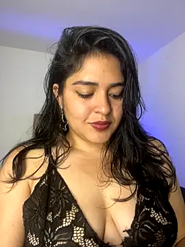 Snapshot of EmilyNoir1 chatting on 26, 11, 2025 EmilyNoir1 online show from 26, 11, 2025