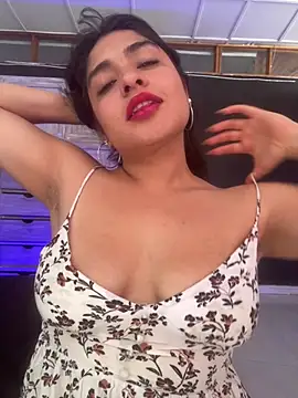 Snapshot of EmilyNoir1 chatting on 7, 5, 2026 EmilyNoir1 online show from 7, 5, 2026