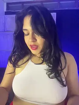Snapshot of EmilyNoir1 chatting on 17, 5, 2026 EmilyNoir1 online show from 17, 5, 2026