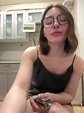 Snapshot of ZariaFlame chatting on 30, 4, 2026 ZariaFlame online show from 30, 4, 2026