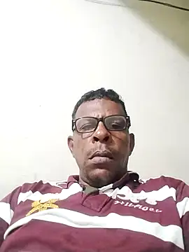 Snapshot of gonzalo-1 chatting on 18, 12, 2025 gonzalo-1 online show from 18, 12, 2025