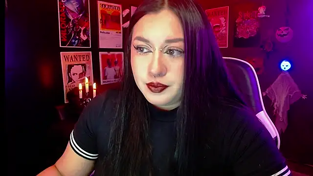 Snapshot of Ravendark_ chatting on 29, 9, 2025 Ravendark online show from 29, 9, 2025
