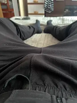 mikimakim online show from 5, 4, 2026