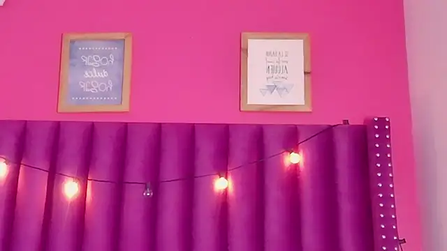 MySugarmoomy online show from 8, 10, 2025