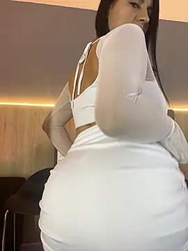 Atenea Clerk online show from 2, 4, 2026