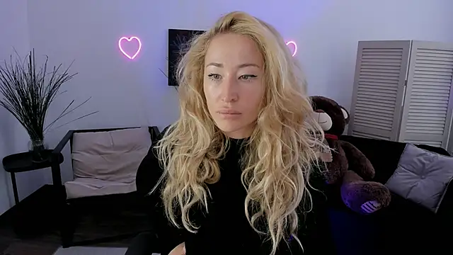 AstraMonroe online show from 17, 3, 2026