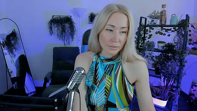 AstraMonroe online show from 19, 6, 2026