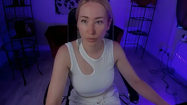 AstraMonroe online show from 12, 7, 2026