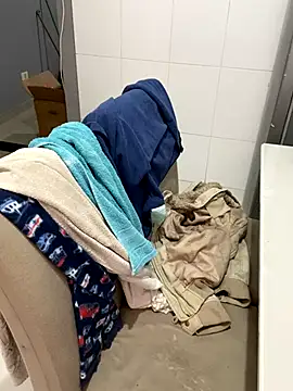 Mirella Oliveira online show from 28, 10, 2025