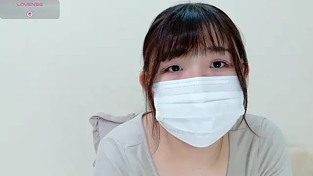 mana-chan online show from 11, 9, 2025