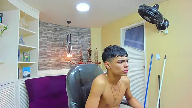 Brownie Lovers online show from 15, 10, 2025