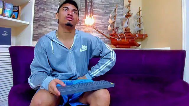 Brownie Lovers online show from 4, 11, 2025