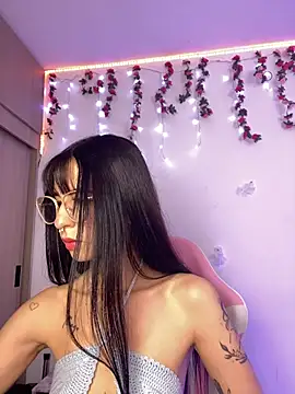 Lia  1 online show from 12, 1, 2026