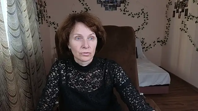 Lia Tito online show from 10, 9, 2025