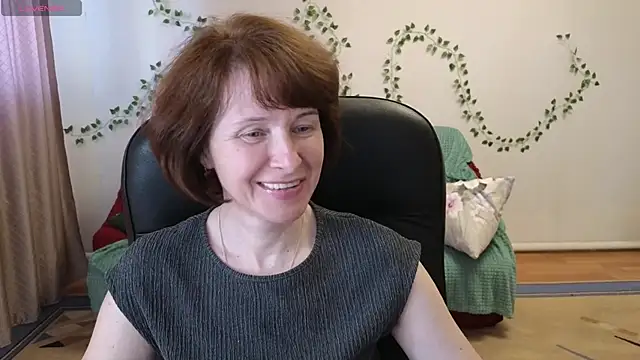 Snapshot of Lia_Tito chatting on 4, 5, 2026 Lia Tito online show from 4, 5, 2026