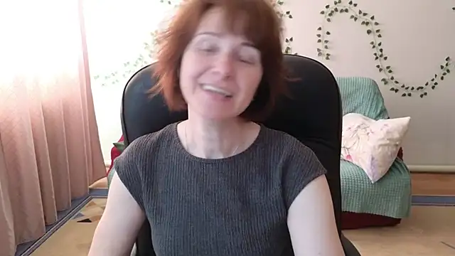 Snapshot of Lia_Tito chatting on 21, 5, 2026 Lia Tito online show from 21, 5, 2026