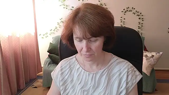 Snapshot of Lia_Tito chatting on 12, 6, 2026 Lia Tito online show from 12, 6, 2026