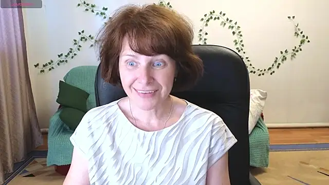 Snapshot of Lia_Tito chatting on 6, 7, 2026 Lia Tito online show from 6, 7, 2026