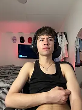 Tonerii online show from 19, 10, 2025