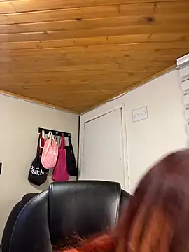 Karen18 boobs online show from 27, 2, 2026