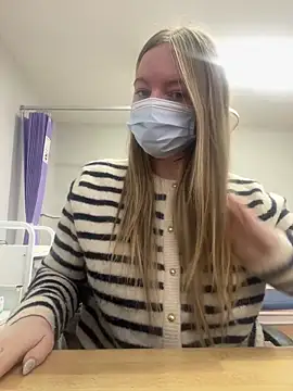 hazel wood21 online show from 30, 3, 2026