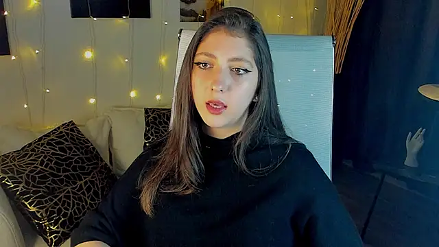 Mary Miiller online show from 17, 9, 2025