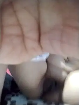 OliviaMorris1 online show from 12, 10, 2025