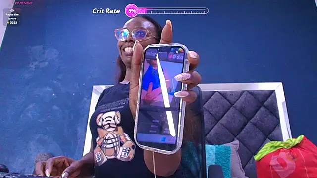 Snapshot of ebony__jheim chatting on 19, 6, 2026 ebony jheim online show from 19, 6, 2026