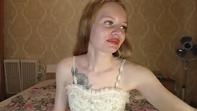 Snapshot of Kitkaat00 chatting on 25, 7, 2026 Kitkaat00 online show from 25, 7, 2026
