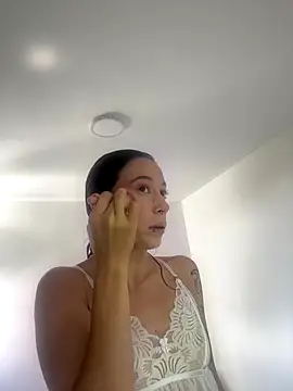 Dayanna adams online show from 7, 1, 2026