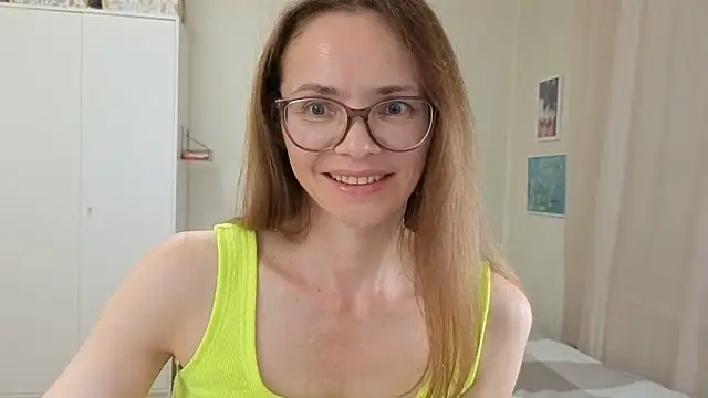 Snapshot of SEA_Dream chatting on 10, 6, 2026 SEA Dream online show from 10, 6, 2026
