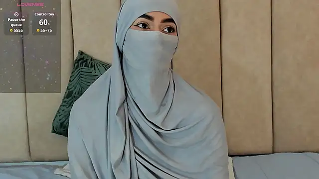  Zahiira  online show from 13, 11, 2025