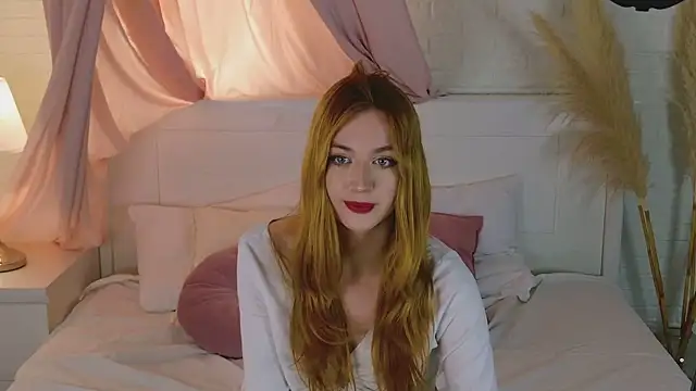 Snapshot of Sexy_witches chatting on 30, 10, 2025 Sexy witches online show from 30, 10, 2025