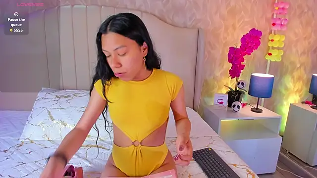 IvyAngel mei online show from 29, 10, 2025