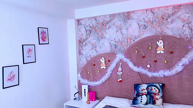 Snapshot of RavenGloomy chatting on 28, 11, 2025 RavenGloomy online show from 28, 11, 2025