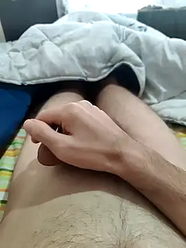 emrekzlk52 online show from 13, 2, 2026