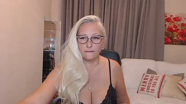 ValeriaSharm online show from 4, 10, 2025