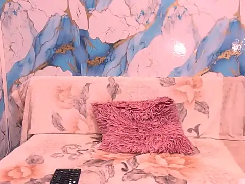 Snapshot of ebonypretty4u69 chatting on 8, 11, 2025 ebonypretty4u69 online show from 8, 11, 2025