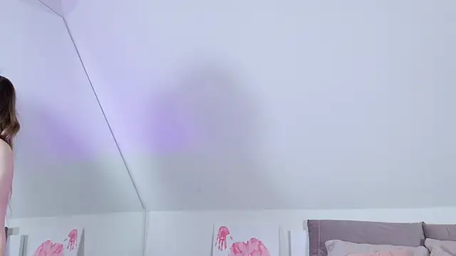 SabrinaSutton online show from 6, 4, 2026