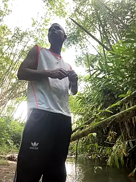  Logan Colton  online show from 22, 11, 2025