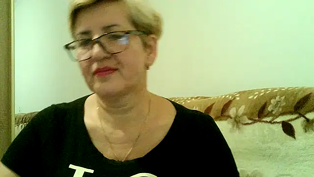 Dana4921 online show from 8, 11, 2025