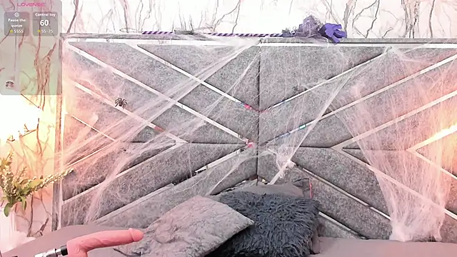 SASHA BROWNIE   online show from 25, 10, 2025