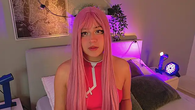 Taylorsmitth  online show from 27, 10, 2025