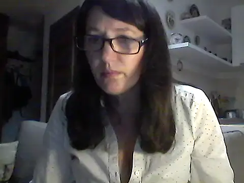 Elena48324 online show from 9, 11, 2025