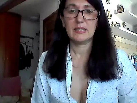 Elena48324 online show from 26, 5, 2026