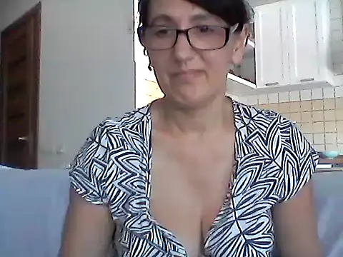 Snapshot of Elena48324 chatting on 30, 6, 2026 Elena48324 online show from 30, 6, 2026