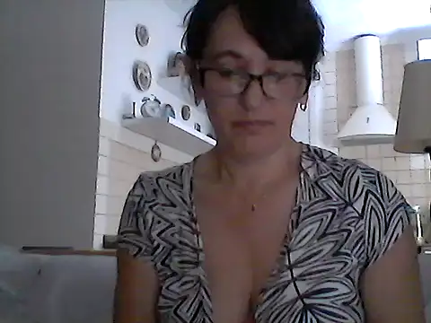 Snapshot of Elena48324 chatting on 18, 7, 2026 Elena48324 online show from 18, 7, 2026