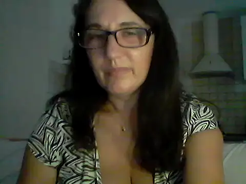 Snapshot of Elena48324 chatting on 31, 7, 2026 Elena48324 online show from 31, 7, 2026